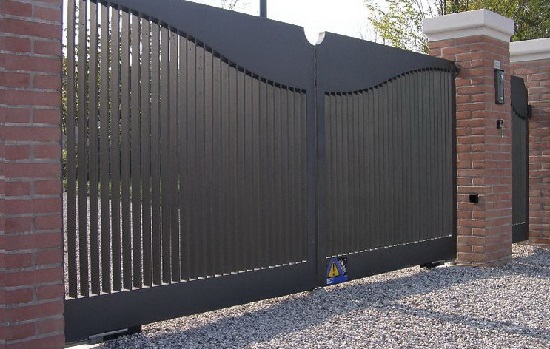 Купить новые ворота Абакан откатные в Моршанске по цене от 81824 руб