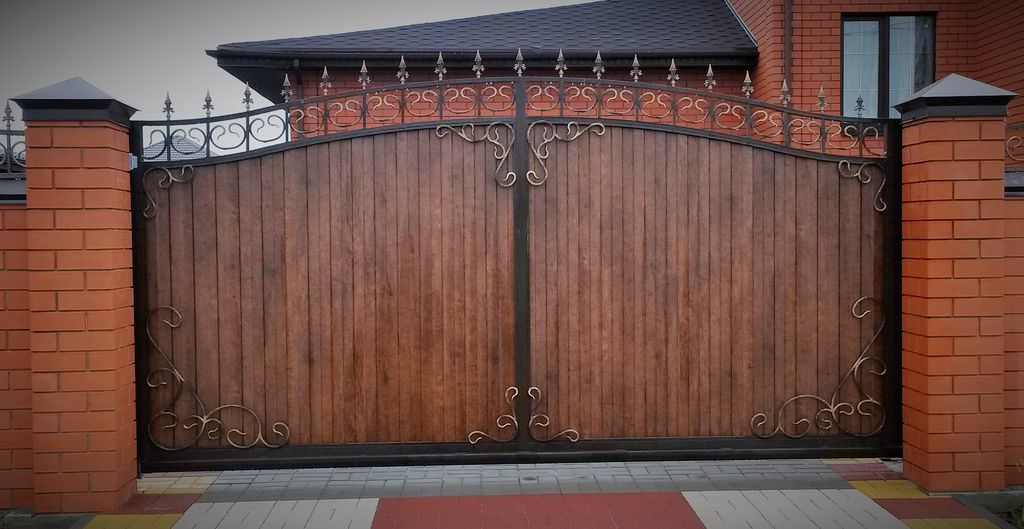 Купить простые ворота для дома: советы по выбору, установке и уходу в Моршанске от 32730 руб | ВоротМастер-Мрш