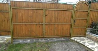 Купить распашные ворота деревянные Моршанск, цена от 2711 руб.